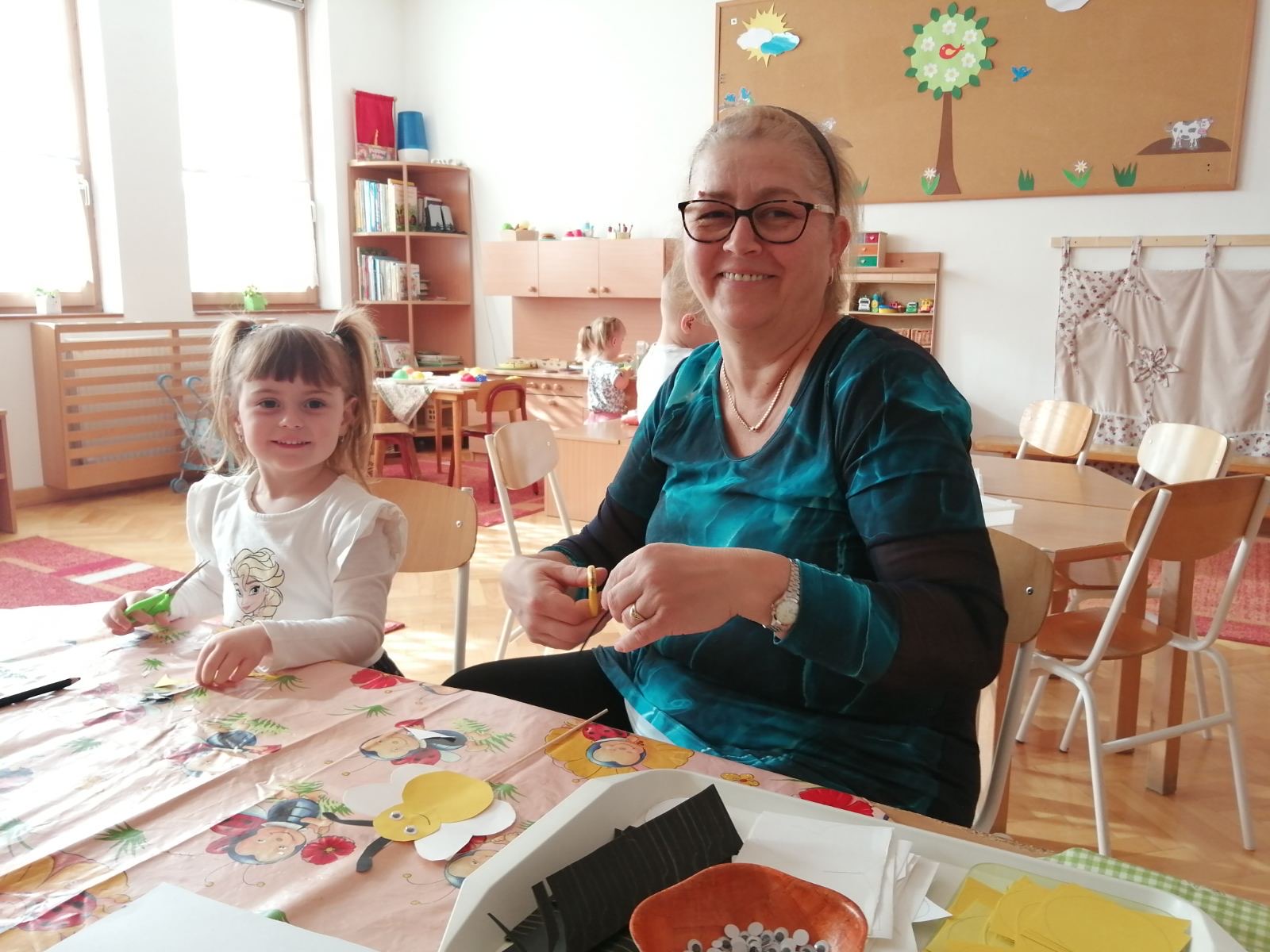 "Mama nap" a Szivárvány csoportban
